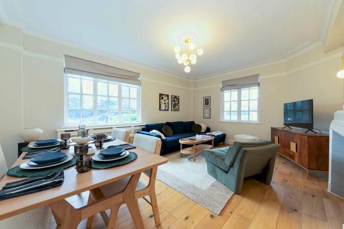 2 Bedroom Flat To Rent In Maida Vale, London, W9