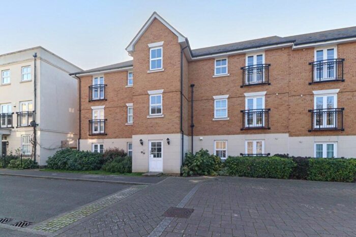 1 Bedroom Flat For Sale In College Square, Westgate-on-Sea, Kent, CT8