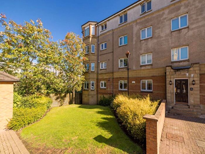 2 Bedroom Flat To Rent In Easter Dalry Place, Dalry, Edinburgh, EH11