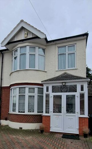 3 Bedroom Terraced House To Rent In Eton Road, Ilford, IG1