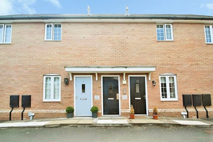 1 Bedroom Flat To Rent In Shetland, Buckingham, Buckinghamshire, MK18