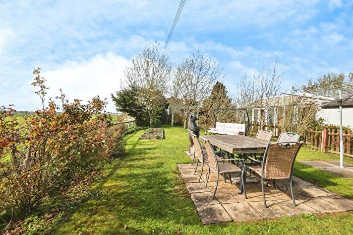 4 Bedroom Detached House For Sale In Pershore Road, Stoulton, Worcester, Worcestershire, WR7