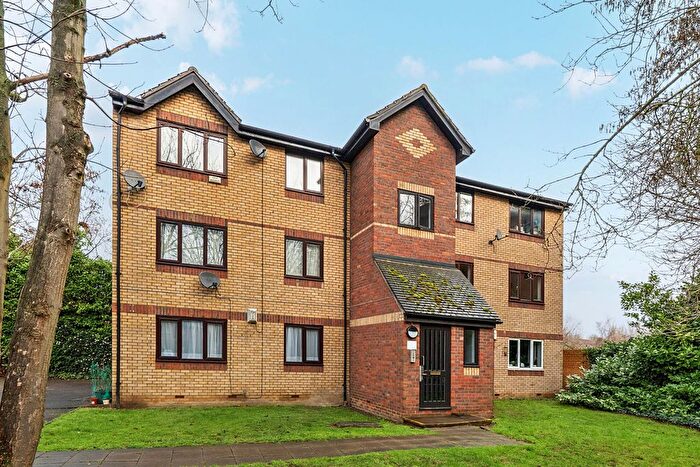 1 Bedroom Flat For Sale In Shortlands Close, Belvedere, DA17