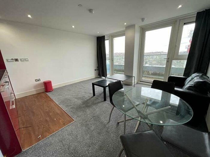 1 Bedroom Flat To Rent In Litmus Building, Huntingdon Street, Nottingham, NG1