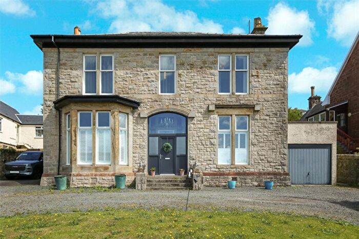 3 Bedroom Flat For Sale In Ardrossan Road, West Kilbride, Ayrshire, KA23