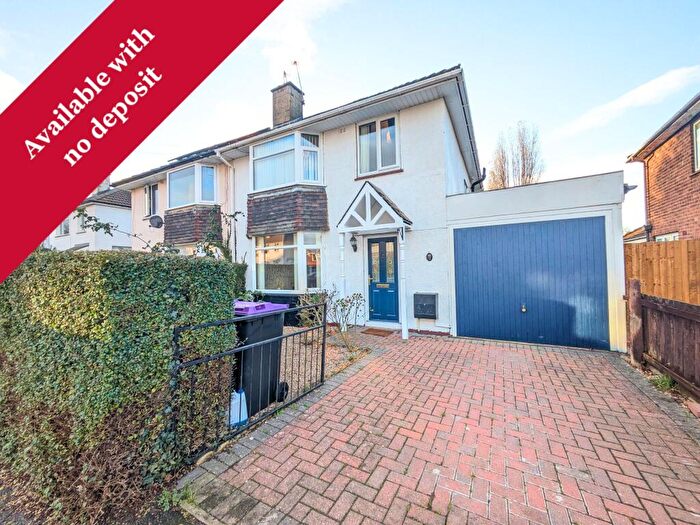 3 Bedroom Semi-Detached House To Rent In Shelley Avenue, Grantham, NG31