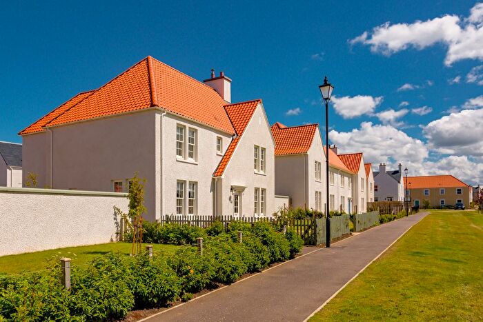 4 Bedroom Detached House For Sale In Greenlaw Road, Stonehaven, AB39