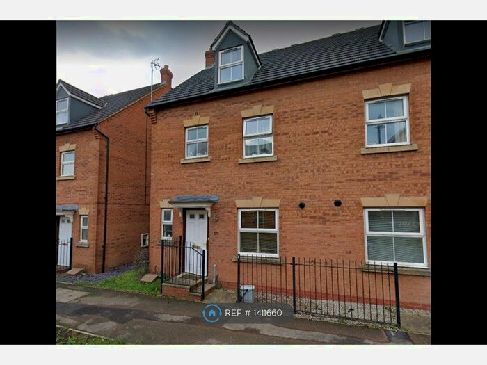 4 Bedroom End Of Terrace House To Rent In Hargate Way, Hampton Hargate, Peterborough, PE7