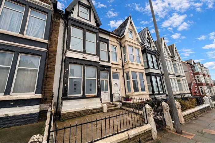 5 Bedroom Terraced House For Sale In Holmfield Road, Bispham, Blackpool, FY2