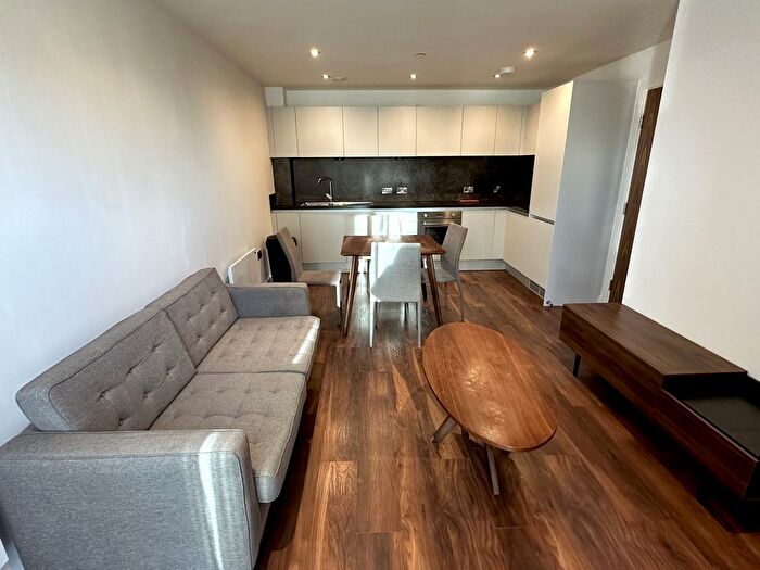 2 Bedroom Flat To Rent In Regent Road, Manchester, M3