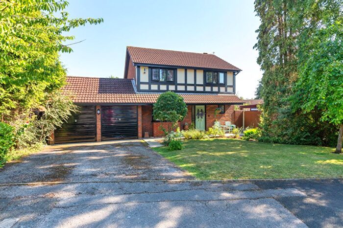 4 Bedroom Detached House For Sale In The Avenue, Ingol, PR2
