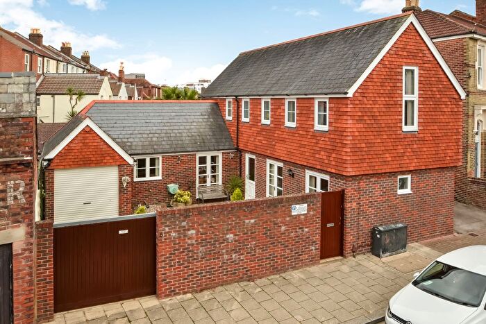 3 Bedroom Detached House For Sale In Southsea, Hampshire, PO5