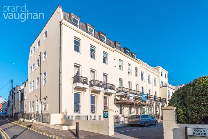 1 Bedroom Flat To Rent In Chain Pier House, - Marine Parade, Brighton, East Sussex, BN2