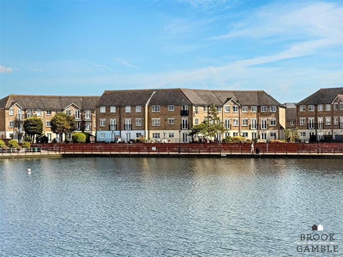 1 Bedroom Flat For Sale In Long Beach View, Eastbourne, BN23