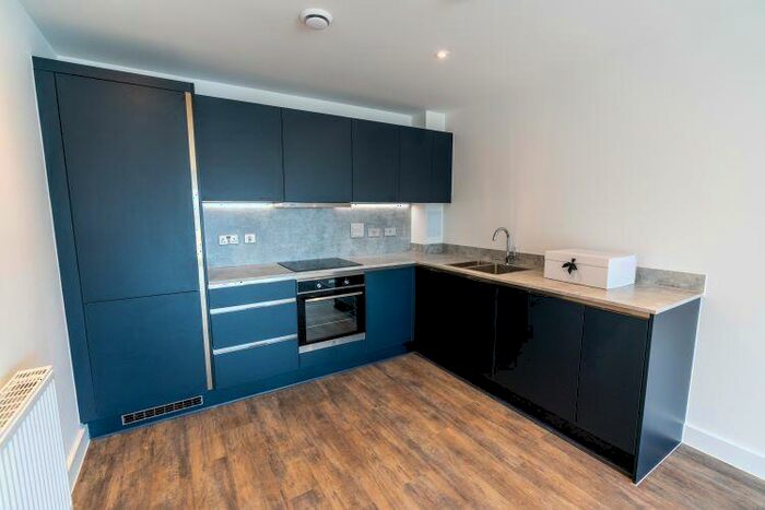 1 Bedroom Apartment To Rent In Blue Boar Wharf, Glenway Road, Rochester, Kent, ME1
