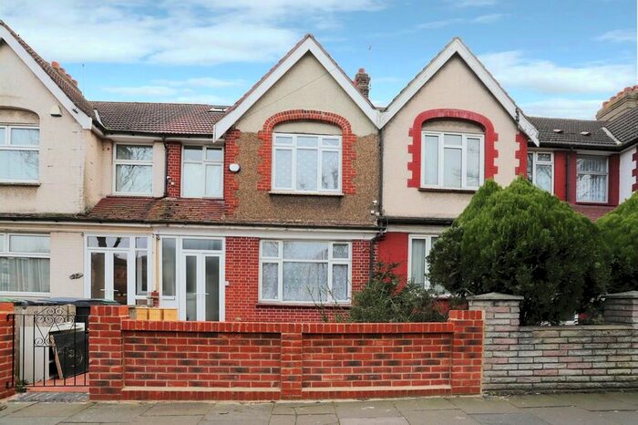 4 Bedroom Terraced House To Rent In Creighton Road, London, N17