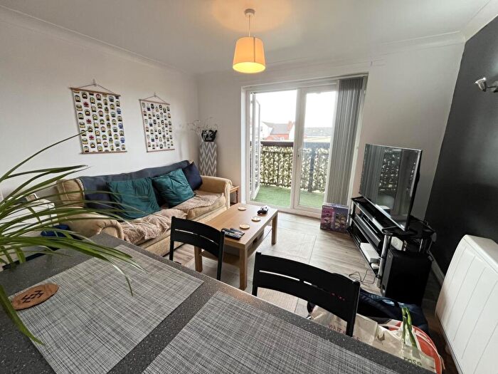 1 Bedroom Apartment To Rent In Greenbank Court, Nottingham, Nottinghamshire, NG5