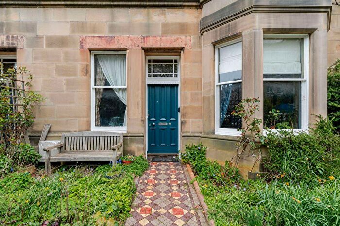 3 Bedroom Flat For Sale In Spottiswoode Street, Edinburgh, EH9