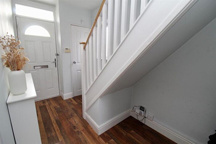2 Bedroom End Of Terrace House For Sale In Brownfield Road, Shard End, Birmingham, B34