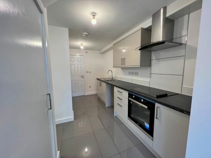 1 Bedroom Maisonette To Rent In Penn Road, Stevenage, Hertfordshire, SG1