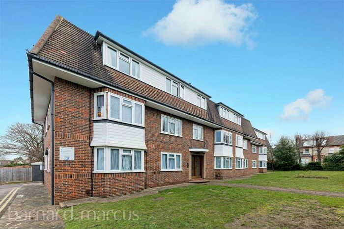 2 Bedroom Flat To Rent In Eaton Road, Sutton, SM2