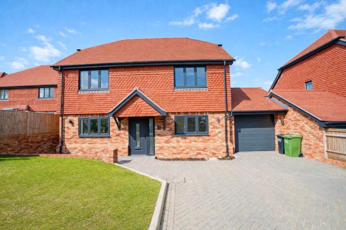 4 Bedroom Detached House For Sale In Bradshaw Close, Winchelsea Road, Guestling, Hastings, TN35