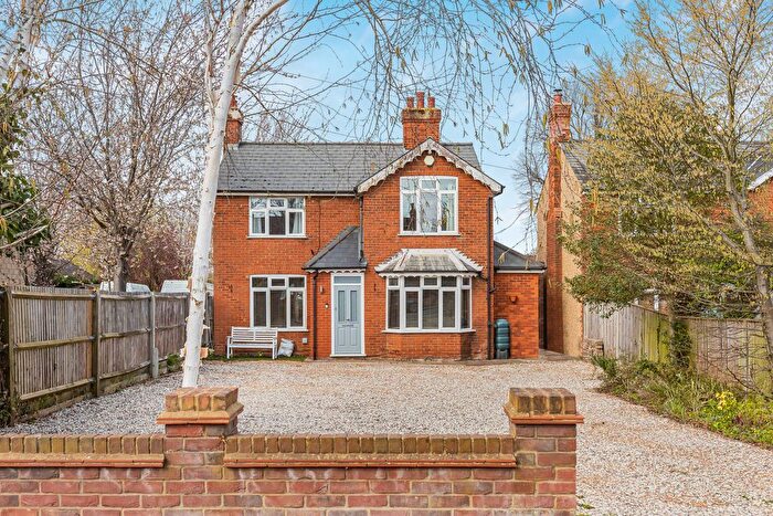 4 Bedroom Detached House For Sale In Bearton Road, Hitchin, SG5