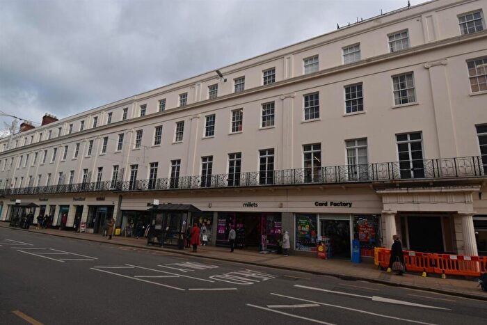 3 Bedroom Apartment To Rent In , Guy Street, Leamington Spa, CV32