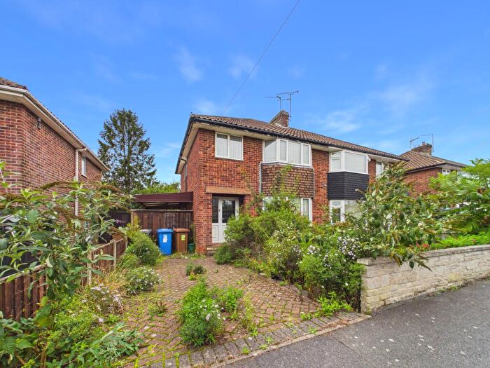3 Bedroom Semi Detached House For Sale In Brisbane Road, Mickleover, DE3