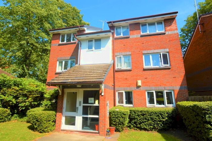 1 Bedroom Ground Flat To Rent In Red Lion Lane, London, SE18