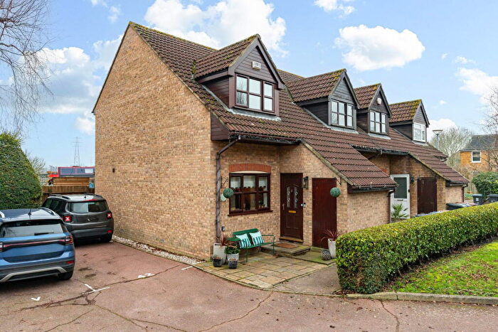 2 Bedroom End Of Terrace House For Sale In Orchard Close, Stanstead Abbotts, SG12