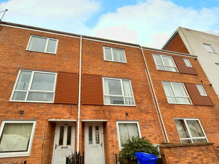 3 Bedroom Terraced House To Rent In Greengage, Grove Village, Manchester, M13