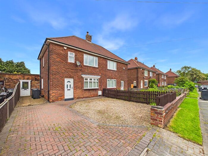 3 Bedroom Semi-Detached House For Sale In Etal Crescent, Shiremoor, NE27