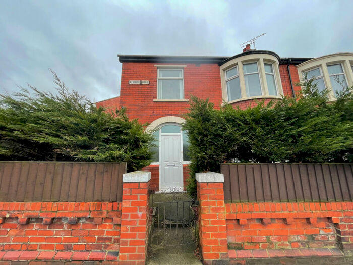 3 Bedroom Terraced House To Rent In Keswick Road, Blackpool, Lancashire, FY1