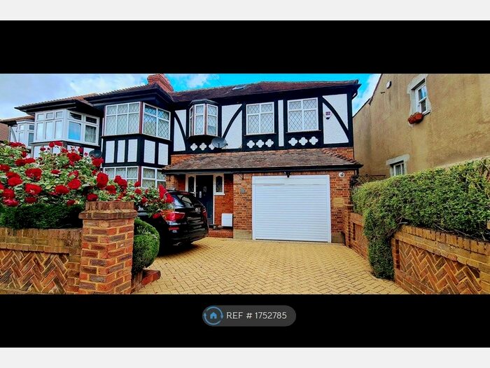 4 Bedroom Semi-Detached House To Rent In Queens Road, Morden, SM4