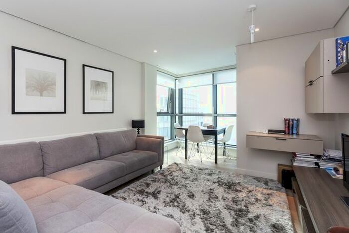 2 Bedroom Flat To Rent In Merchant Square East, London, W2