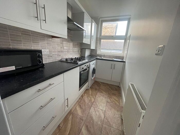 1 Bedroom Flat To Rent In Stroud Green Road, Haringey, N4
