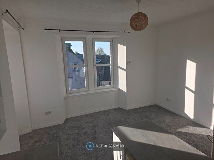 1 Bedroom Flat To Rent In Falkirk Road, Larbert, FK5