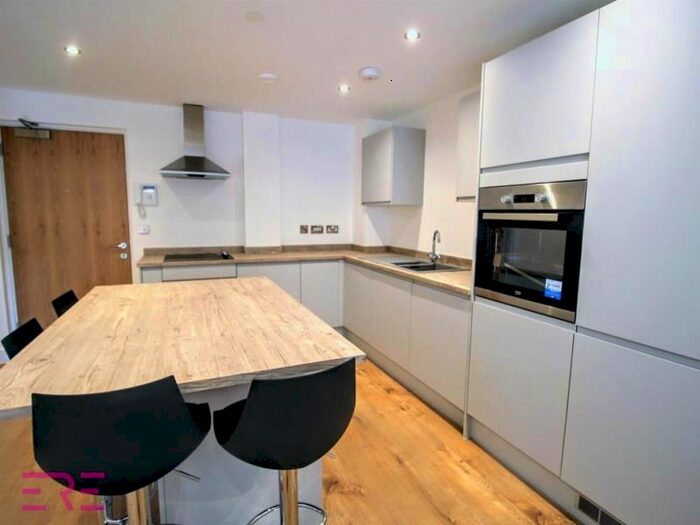 2 Bedroom Flat To Rent In Leylands House, Mabgate, LS9