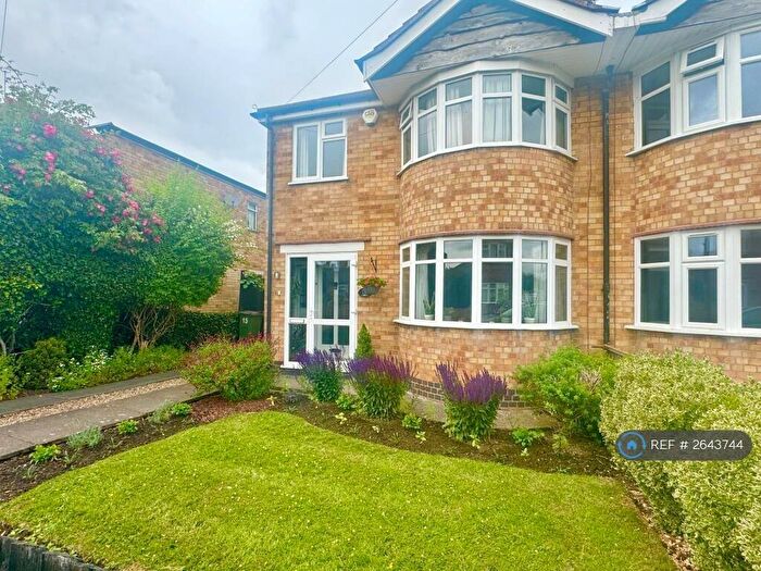 3 Bedroom Semi-Detached House To Rent In Tythorn Drive, Wigston, LE18