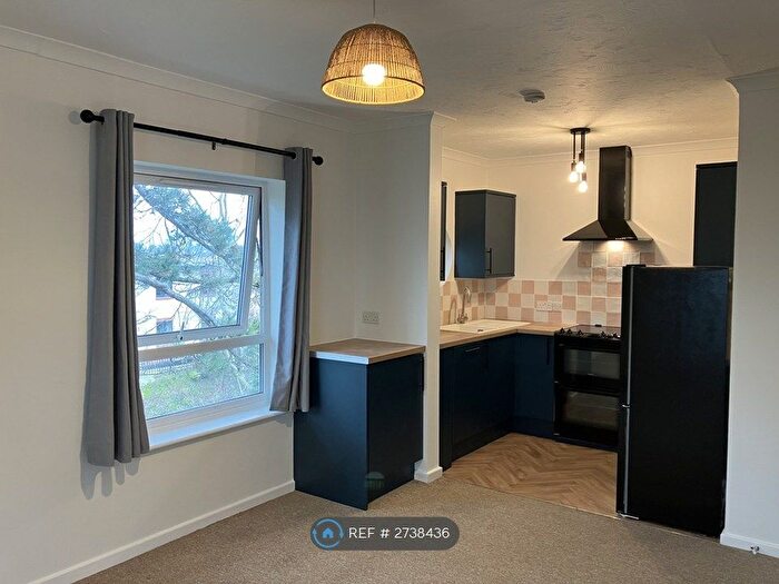 1 Bedroom Flat To Rent In Old Station Drive, Cheltenham, GL53