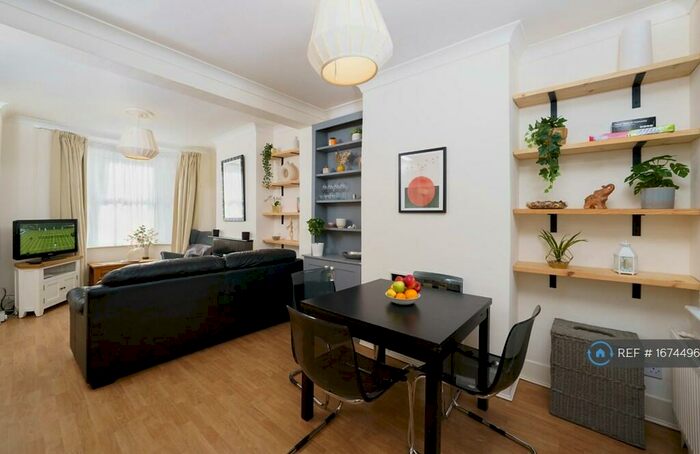 2 Bedroom Terraced House To Rent In Tennyson Road, London, E15