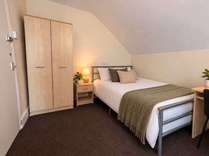 1 Bedroom Terraced House To Rent In Patrick Road, West Bridgford, Nottingham, NG2