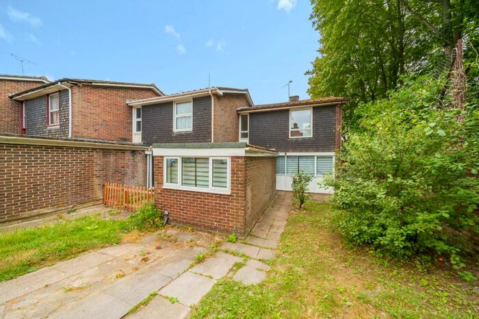 4 Bedroom End Of Terrace House To Rent In Ebden Road, Winchester, SO23