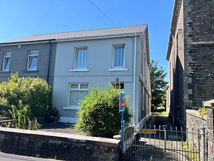 3 Bedroom Semi-Detached House For Sale In Betws Road, Ammanford, Carmarthenshire., SA18