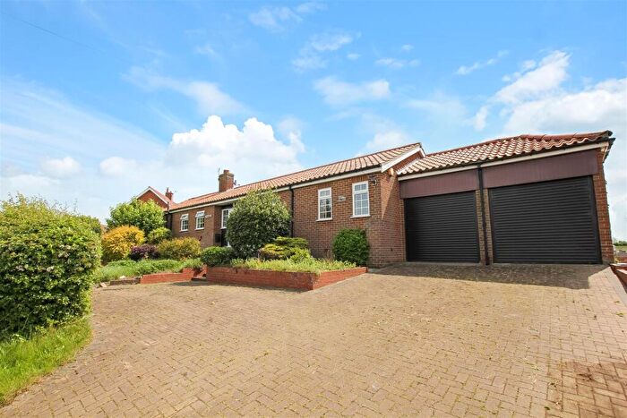 3 Bedroom Detached Bungalow For Sale In Thrintoft, Northallerton, DL7