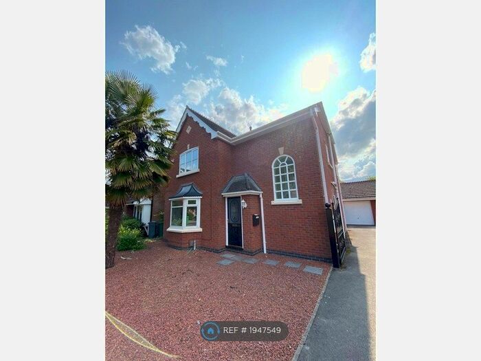 4 Bedroom Detached House To Rent In Bronington Close, Manchester, M22