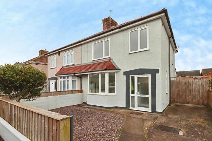 3 Bedroom Semi Detached House For Sale In Callicroft Road, Patchway, Bristol, BS34