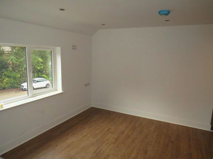 2 Bedroom Flat To Rent In Kenilworth Road, Coventry CV4
