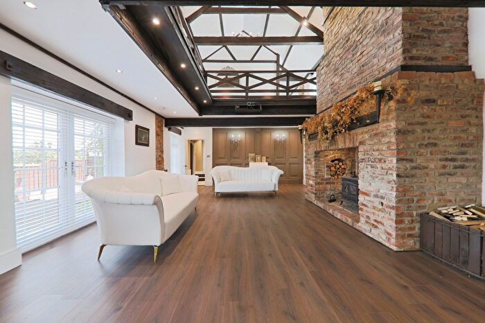 4 Bedroom Barn Conversion For Sale In Laytham, York, East Riding Of Yorkshire, YO42